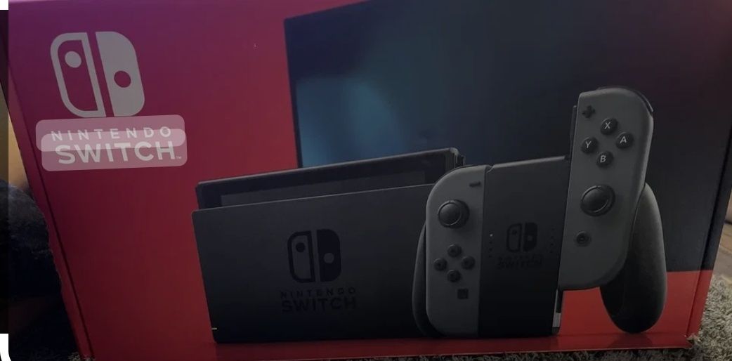 Nintendo Switch Grey + Super Mario Deluxe