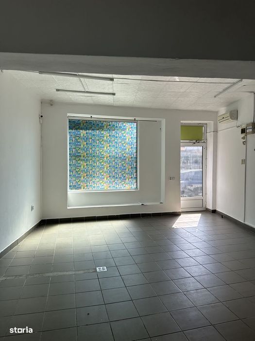 Campina - Spațiu Comercial - 55mp - 380 Euro/Luna