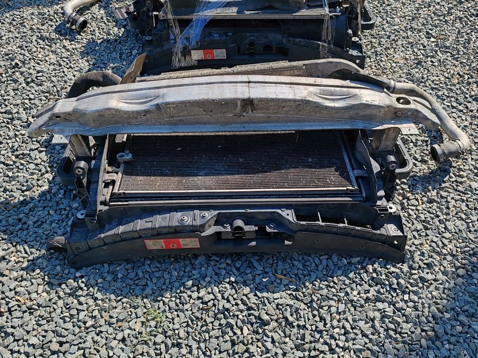 Trager cu radiatoare audi a6 c6 500lei