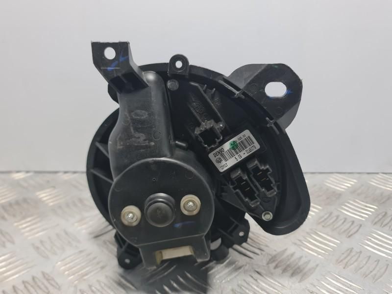 Motoras clima Opel Adam