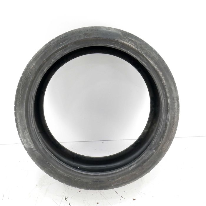 Летни гуми 255/35RZ21
