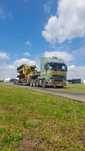 Volvo 8x4 FH 580 / trailer lowbed