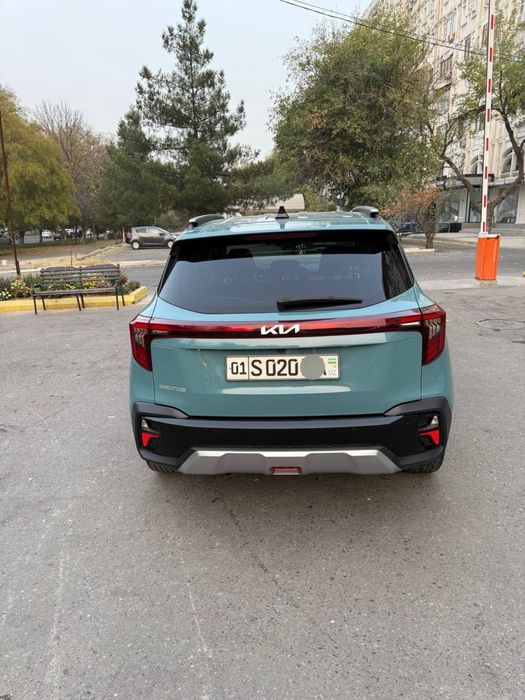 Kia seltos 2023. Lyuki bor