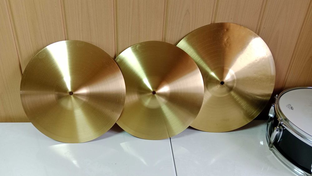 Барабанные тарелки в хорошем состояний.