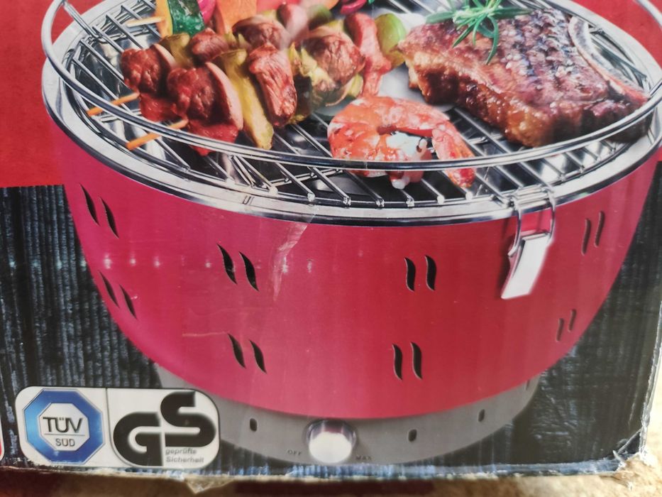 Gratar pe carbuni portabil cu ventilator