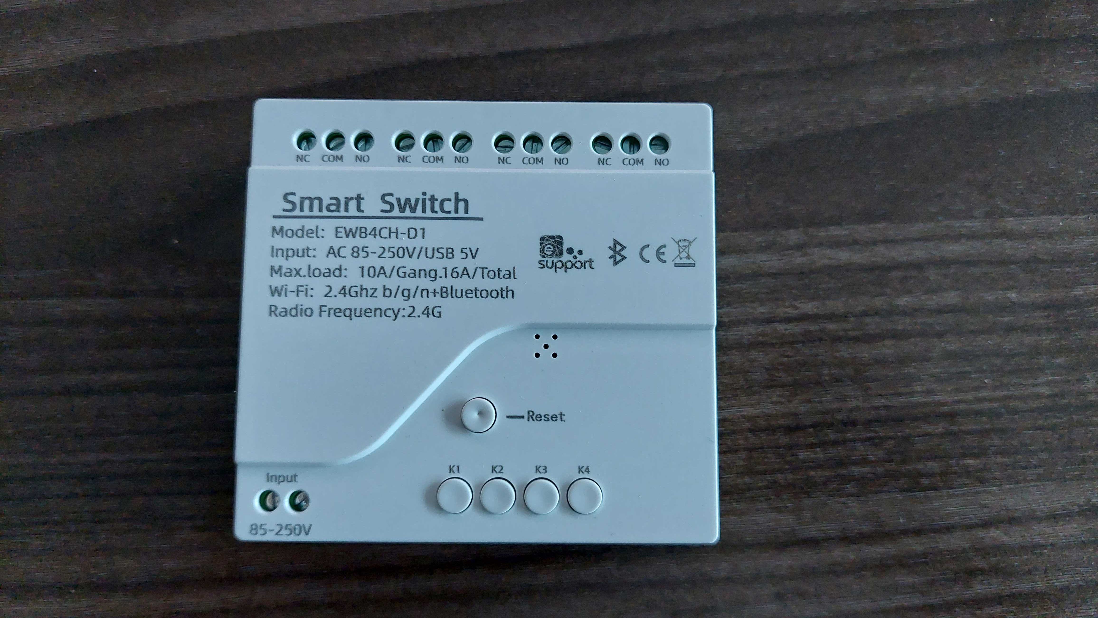 Smart Конролер Wifi Bluethooth с 4 релейни изхода 4 CO