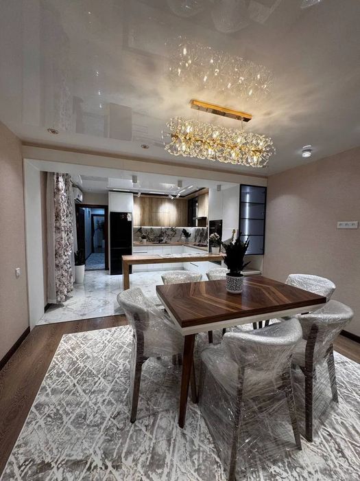 Продаётся Евродом Рисовый (мост)3,3 сотки 4 комнаты