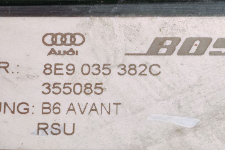 Subwoofer bose 8E9035382C Audi A4 B7