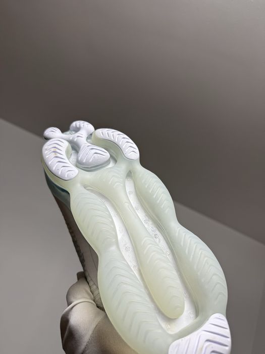 Nike Air Max Scorpion White