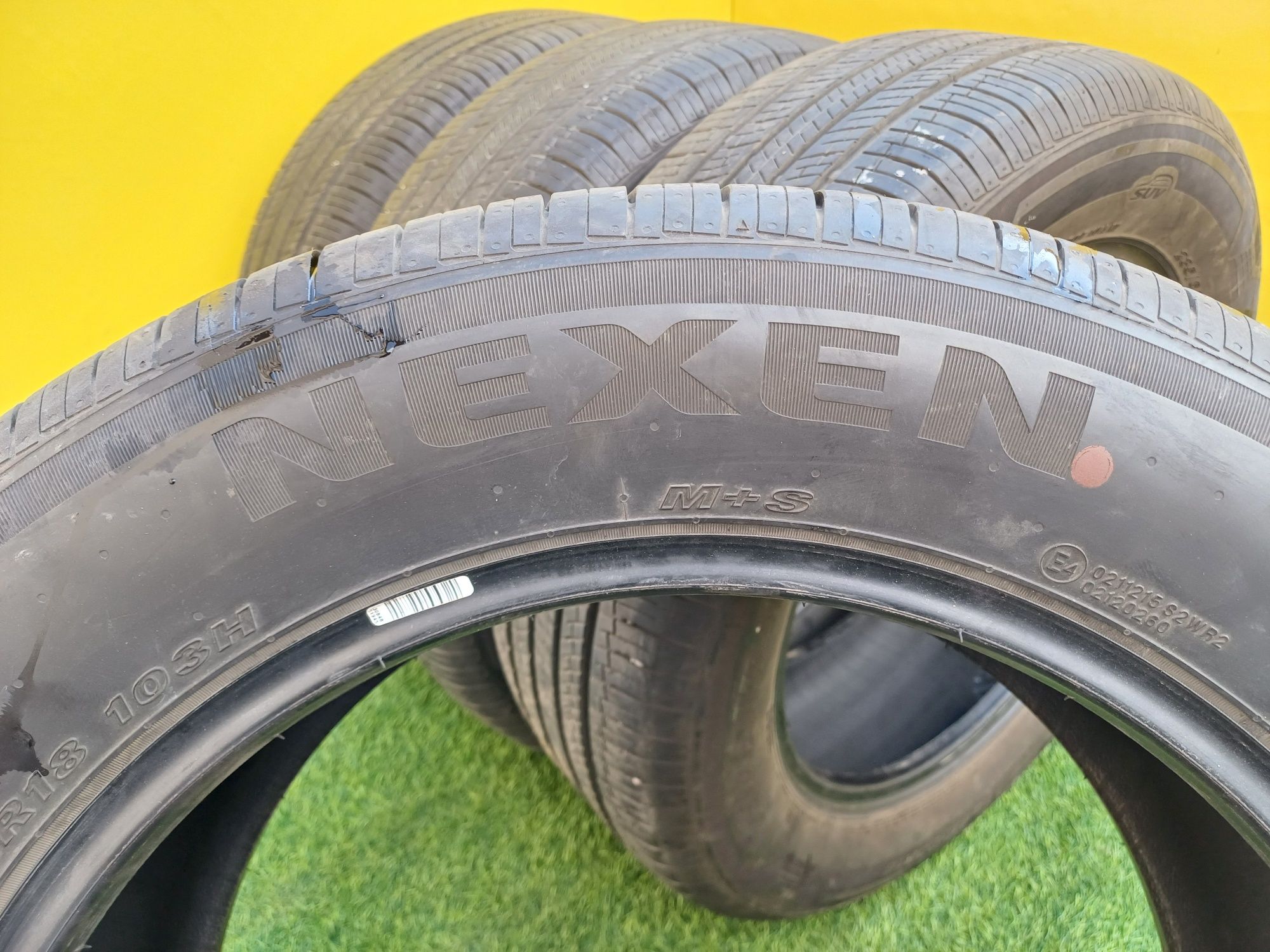 Шины 235/60 R18 Nexen комплект.