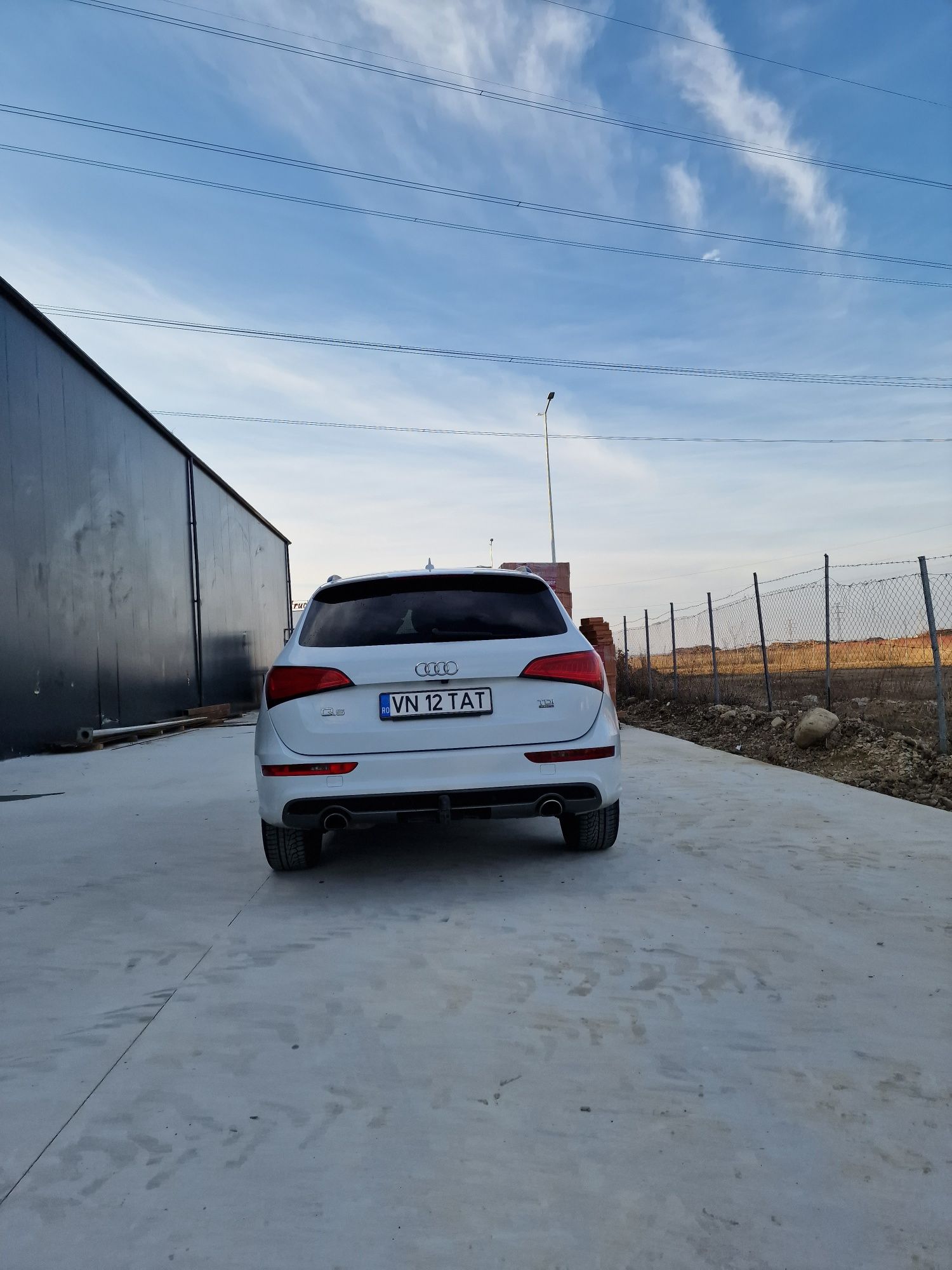 De vânzare!Audi q5 sline