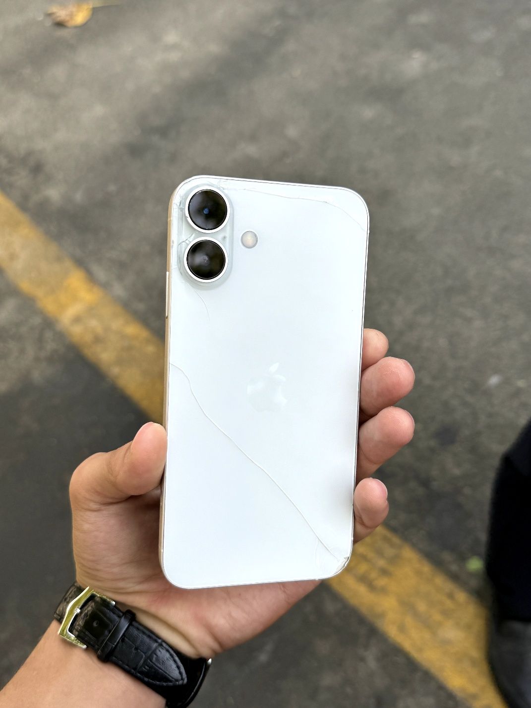 Iphone XR 16 Korpusda