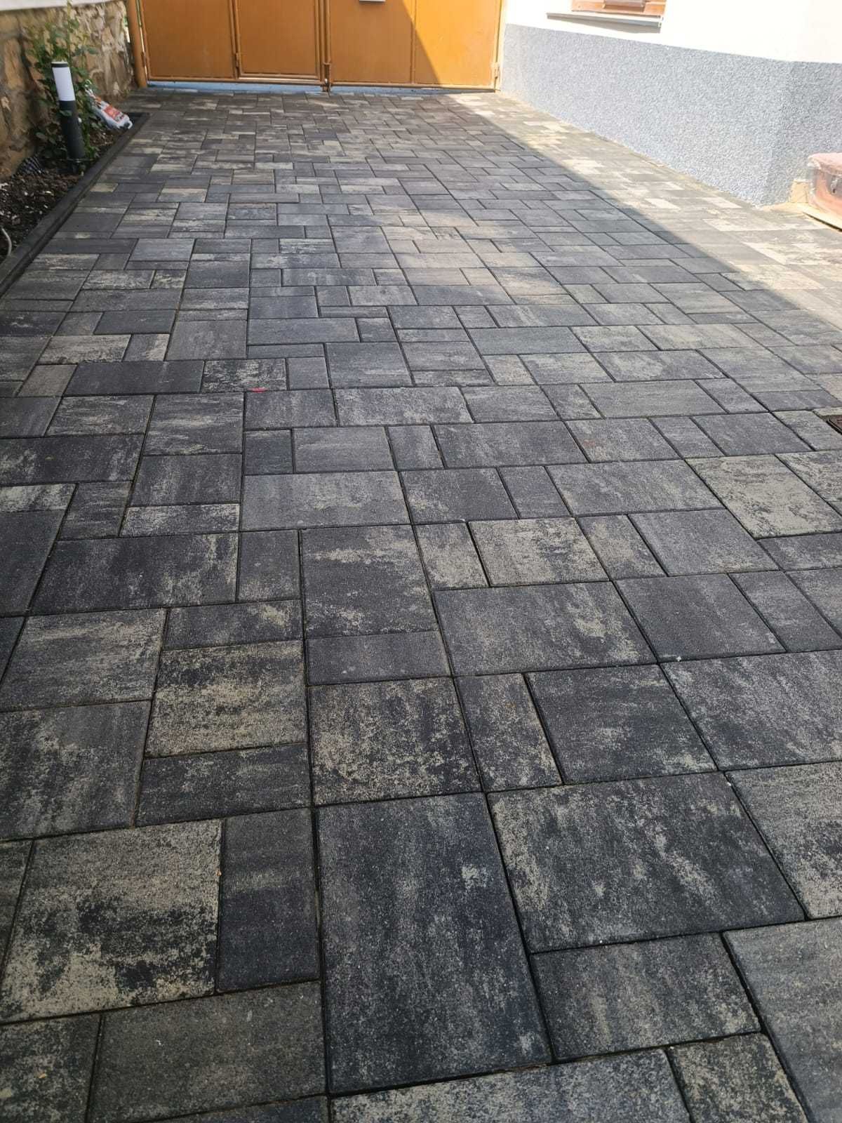 Spalam/curatam pavaje,terase,fatade,garduri,beton,suprafete exterioare
