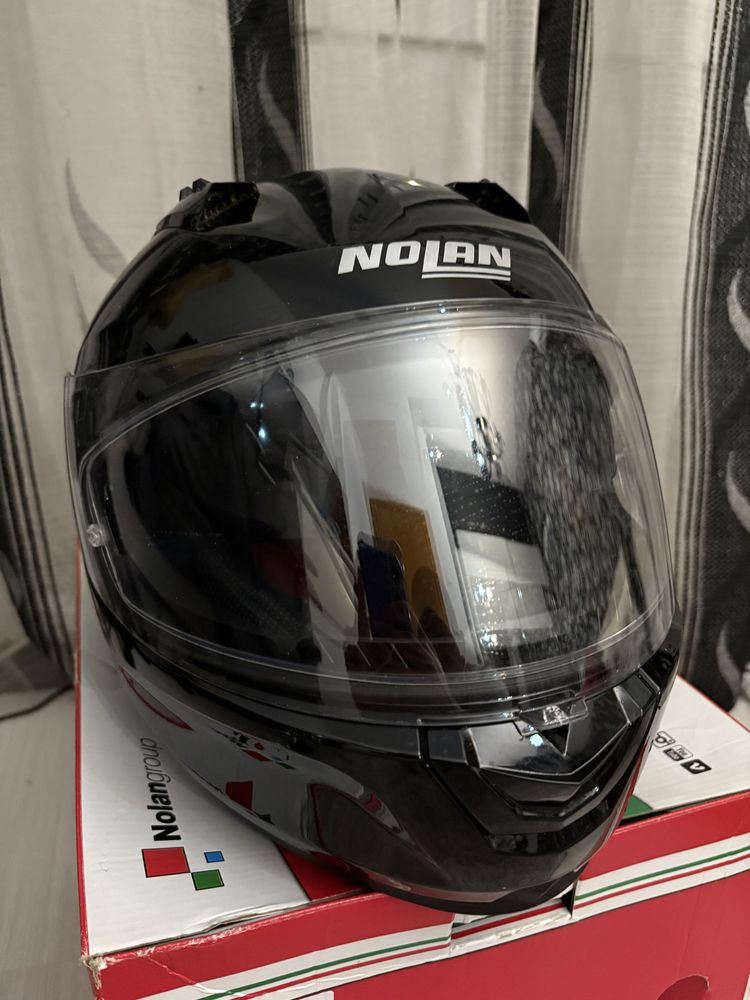 Nolan N60-6 каска