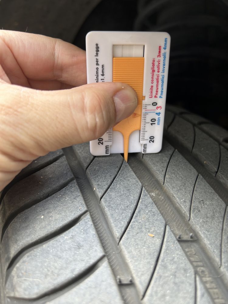 4 бр. ориг.  лети джанти 16" и 17” за VW TIGUAN с гуми 215/65/16, 7мм