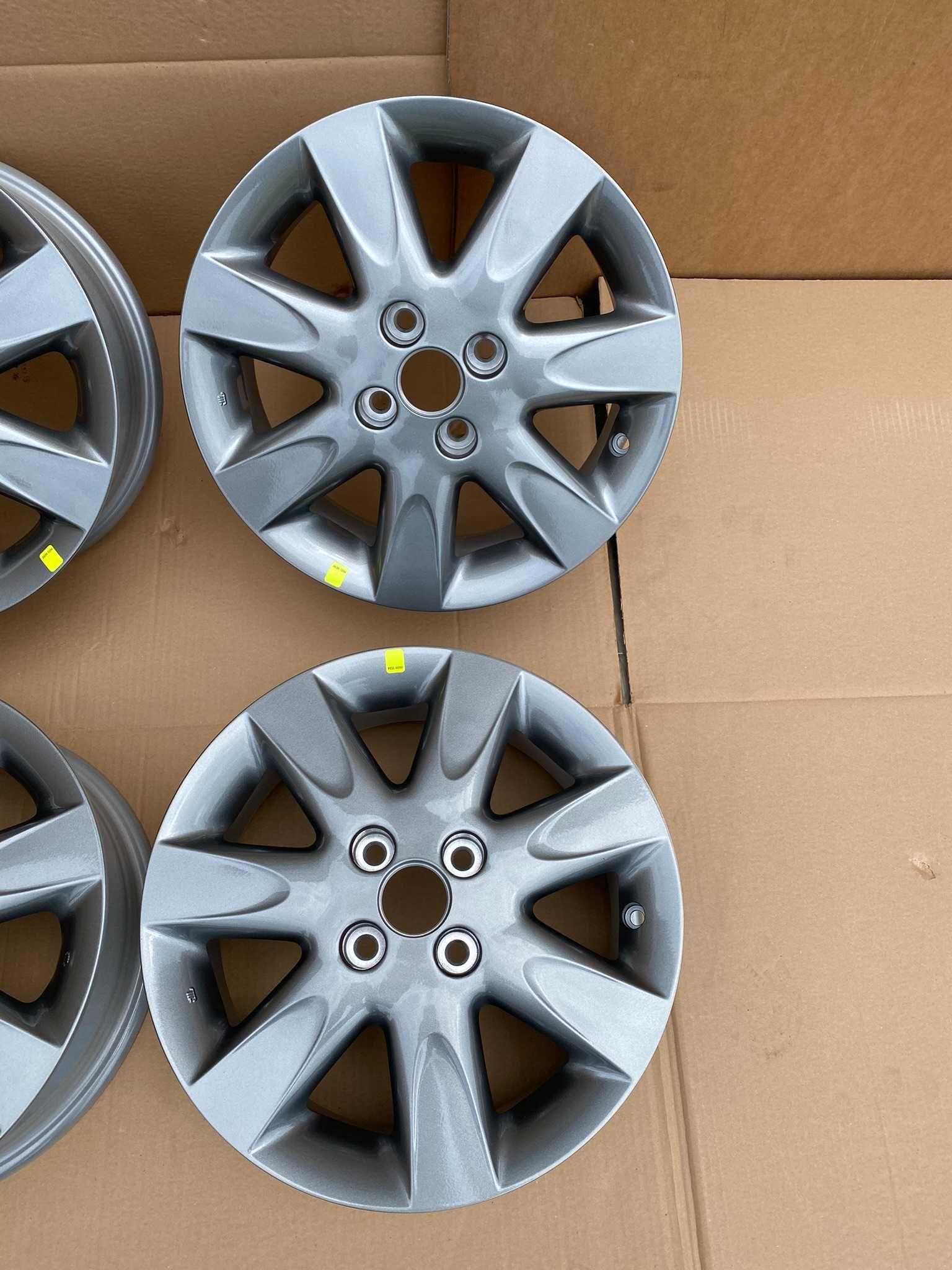 Jante noi R15 inch originale Clio Captur Dacia Logan Sandero Jogger