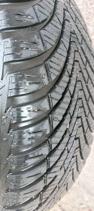 ГУМИ  KUMHO  225 50 18 Allsezon