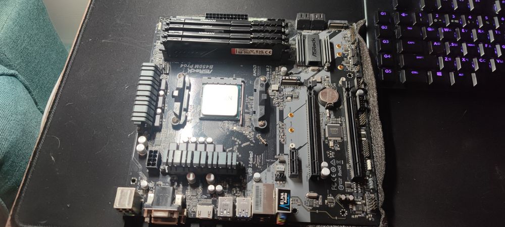 Комплект Ryzen 5 2600+AsRock B450M Pro4+32Gb Hyper X (4x8)