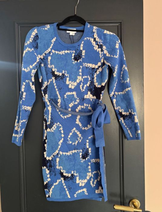 Рокля Never fully dressed