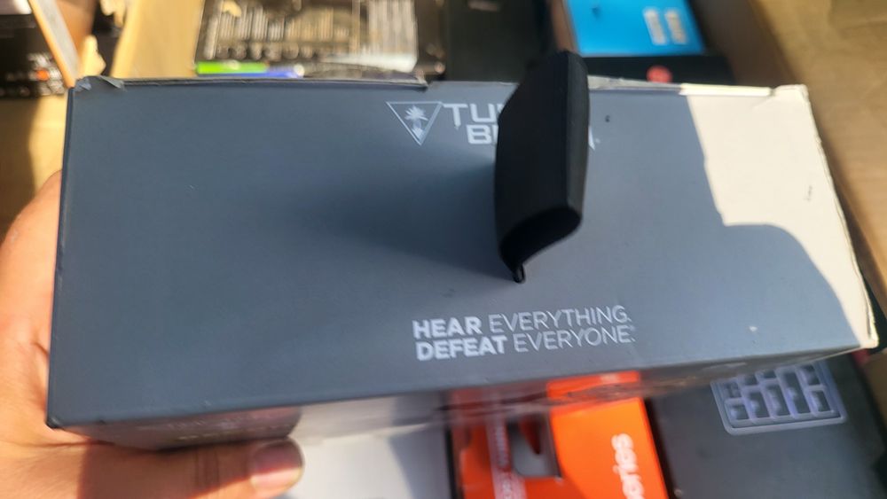 Turtle Beach Recon Жичен контролер за Xbox Series & PC бял
Turtle Bea