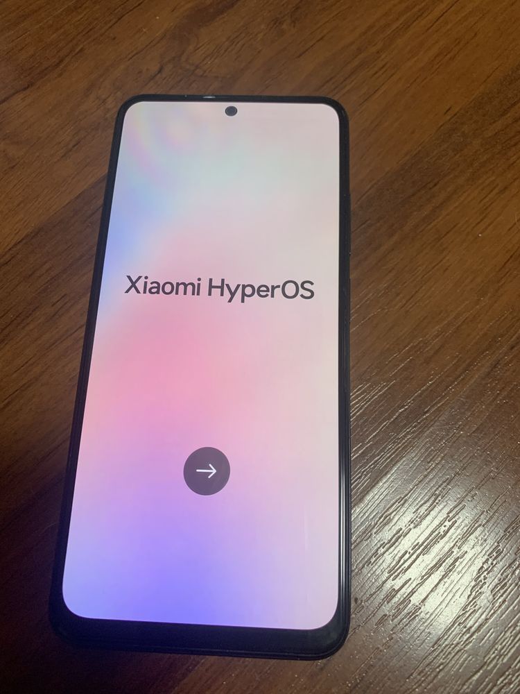 Продавам Redmi Note 12 s