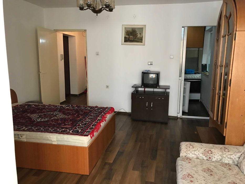 garsoniera de vanzare