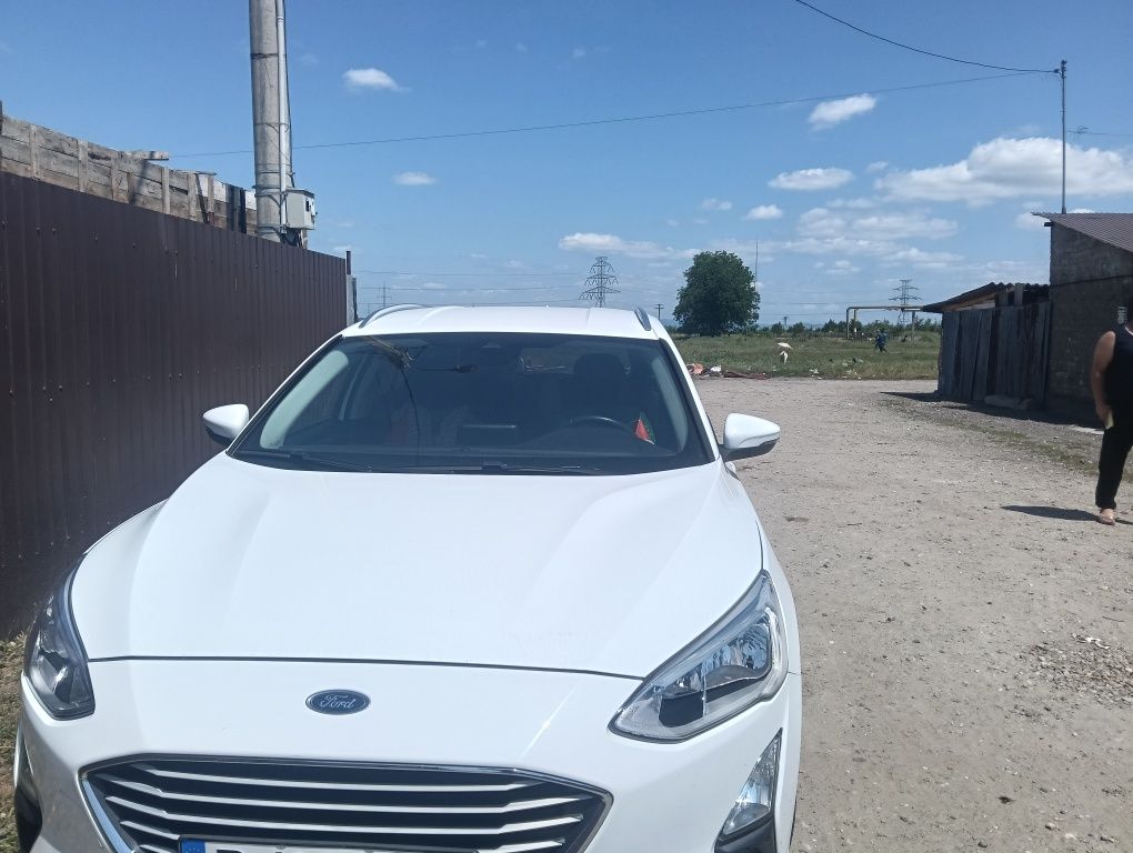 Ford focus  6 2019