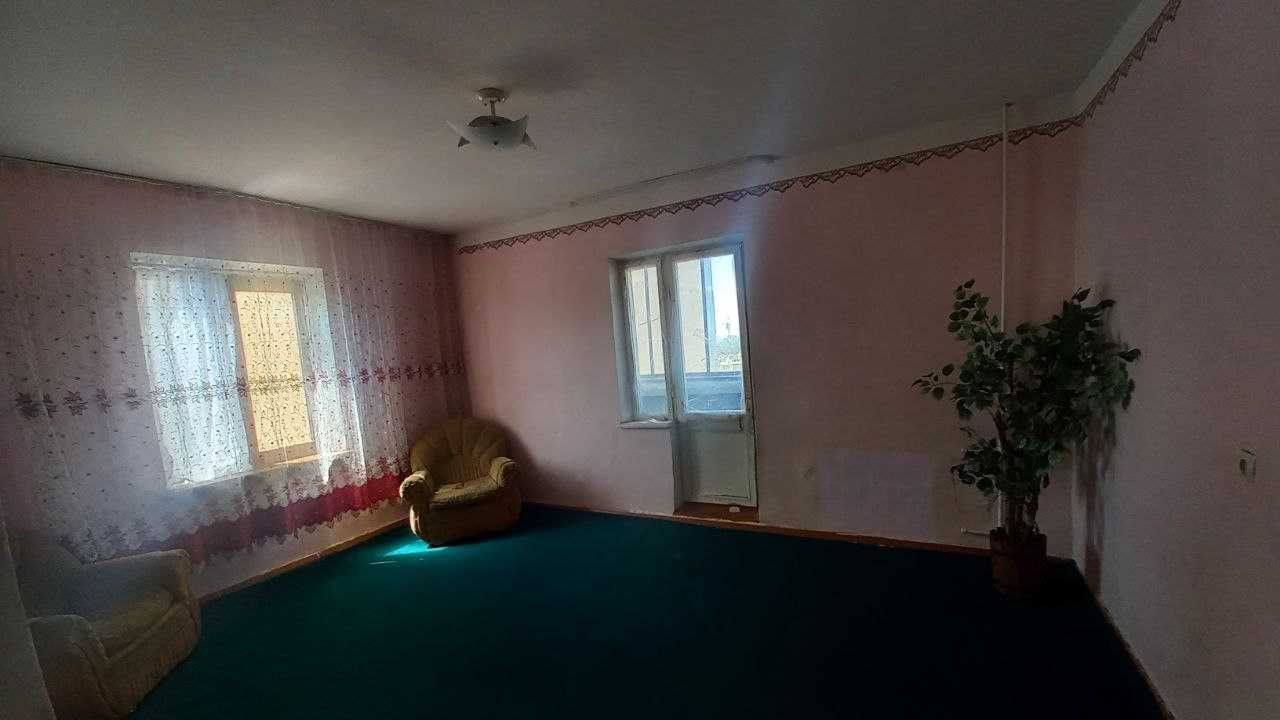 Sogdiana Nodirabegimda 9 etajli domda 1 xonalik kvartira