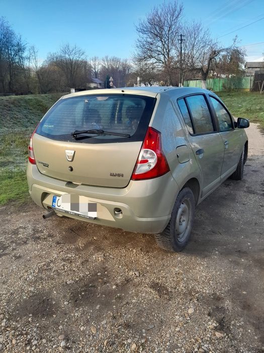 Vând Dacia Sandero