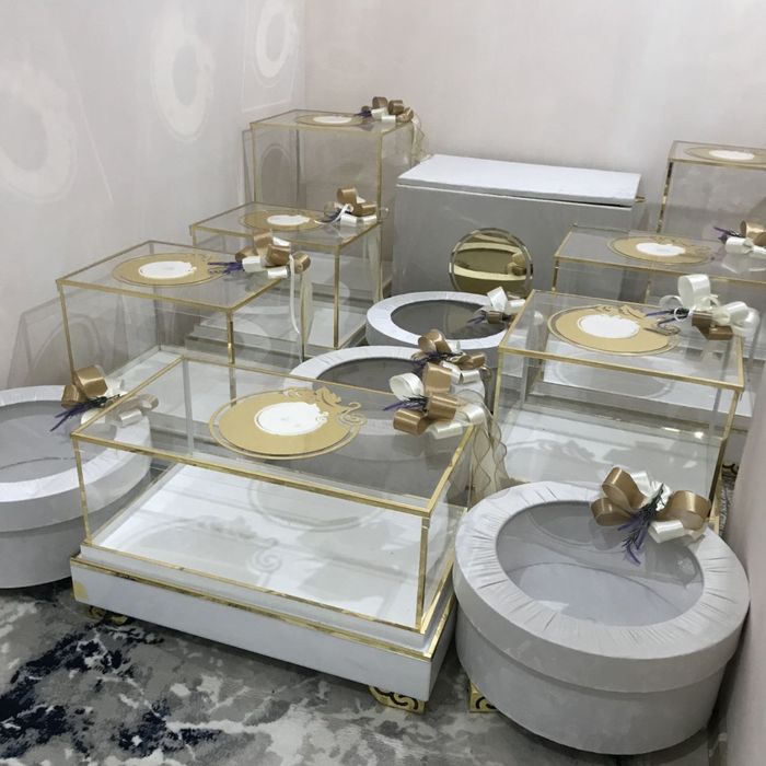 Той ва маросимлар учун сарпо кутилар сотилади