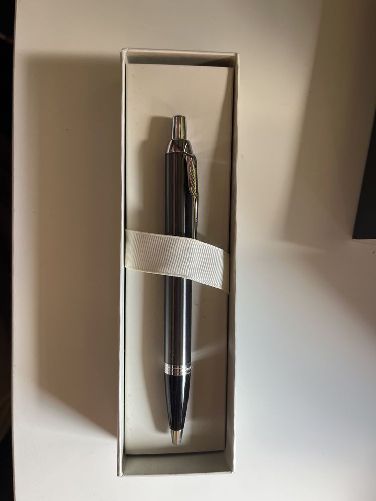 Химикалка Parker Royal monochrome bronze