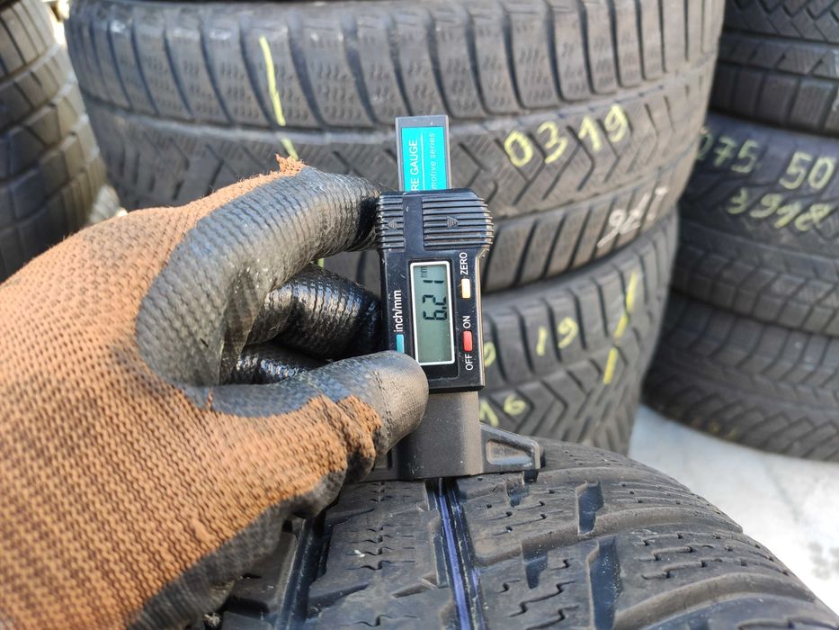 3бр Зимни Гуми 235 55 19 - Nokian