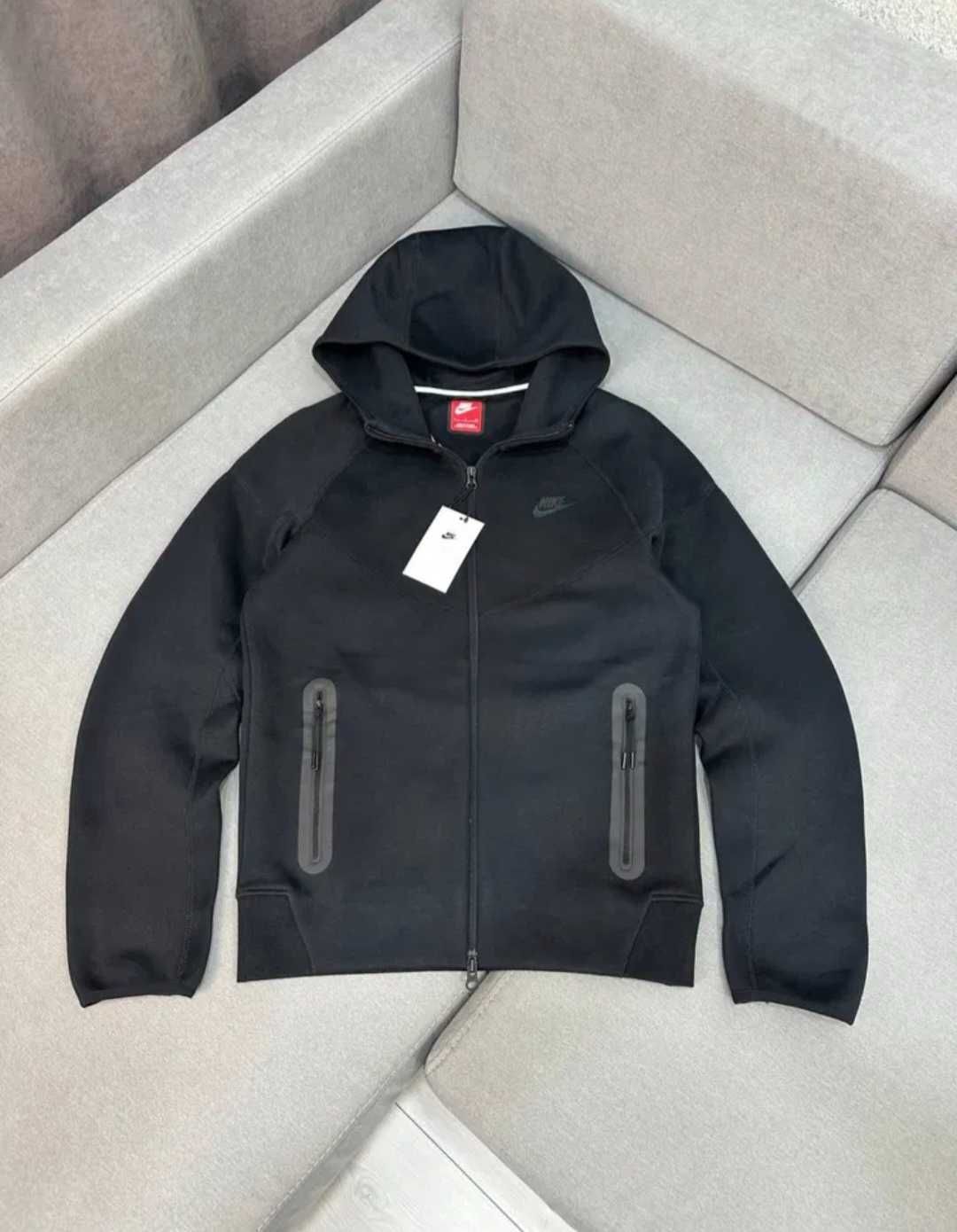 Nike Tech Fleece x Nocta