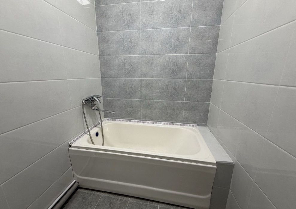 Кадышева конечка 2х комнатная с новым ремонтом