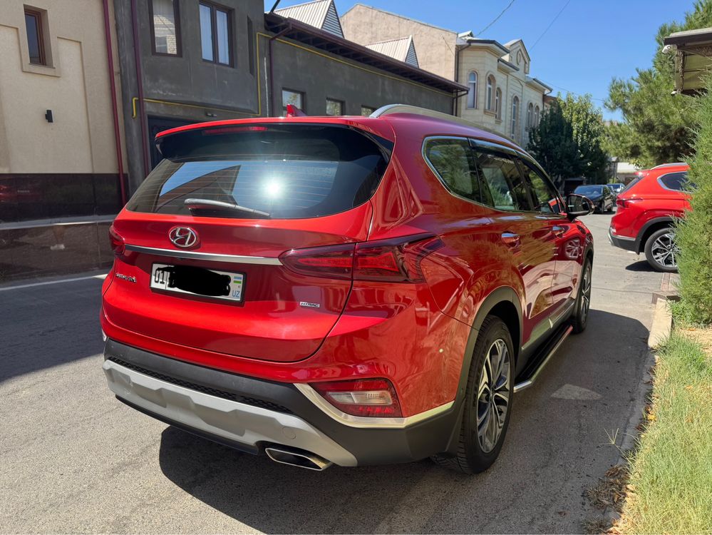 Продается Hyundai Santa FE в отличном состоянии