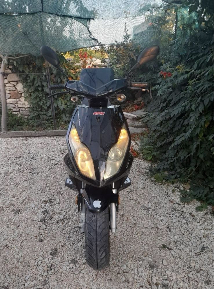 Скутер 50куб Ride Omen!