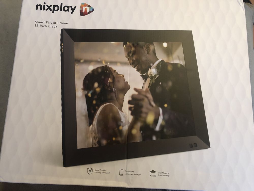 Nixplay 15-инчова оригинална Wi-Fi цифрова рамка за снимки