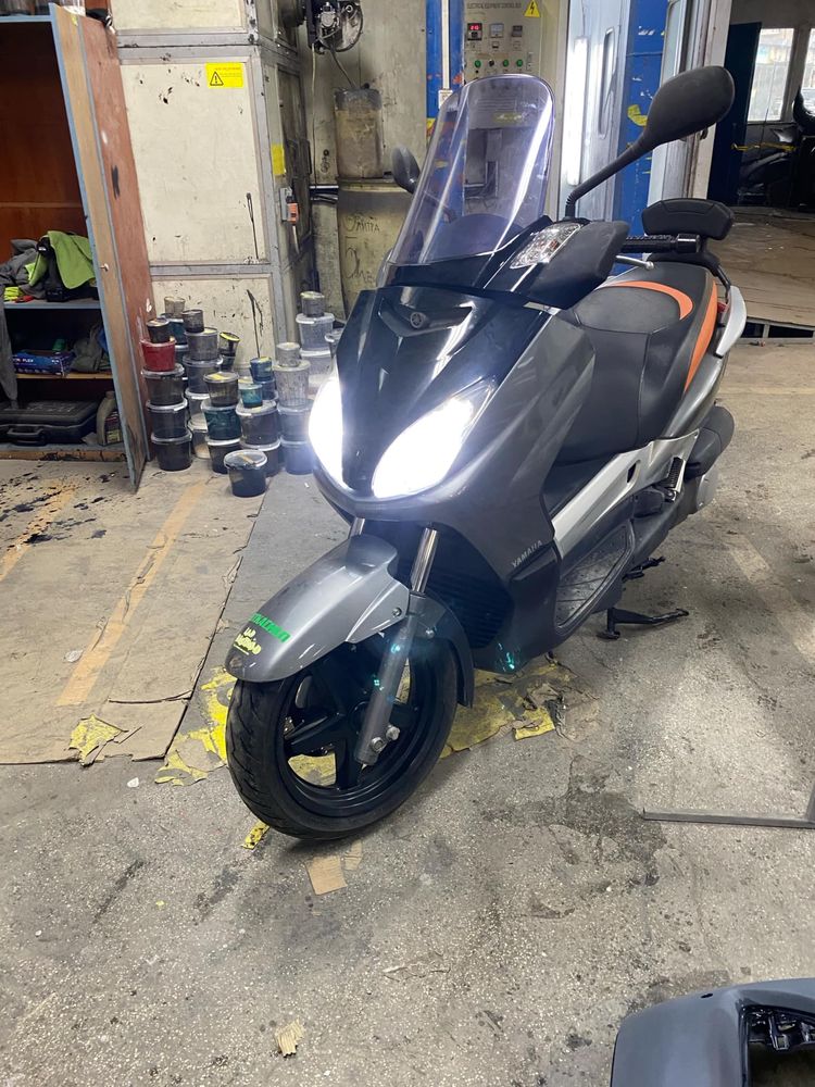 Yamaha X max 250