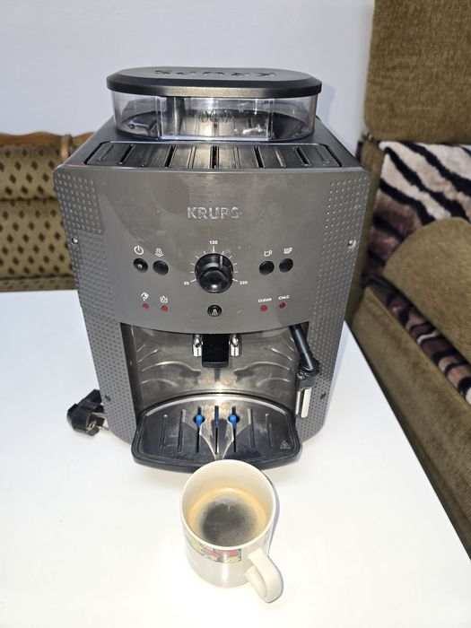 Aparat cafea expresor cafea boabe Krups