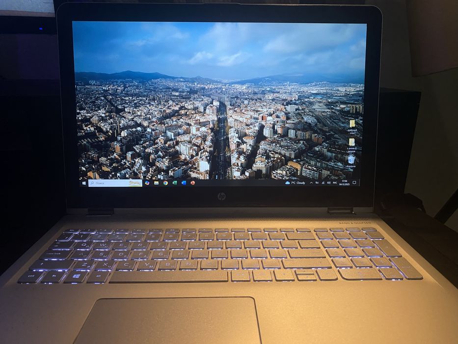 Ноутбук HP Envy x360