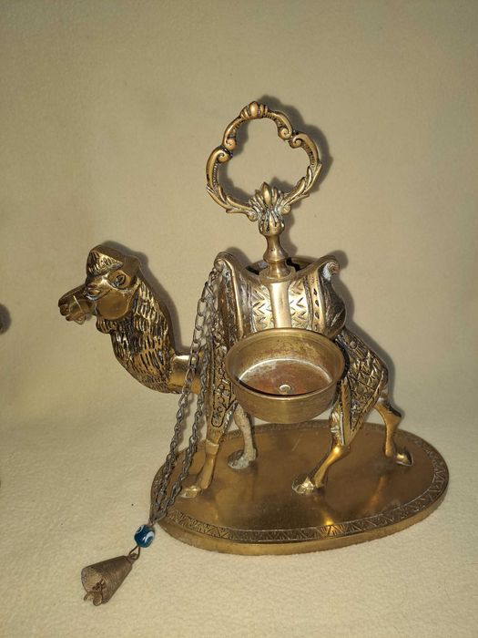 camila bronz 25 cm 1,75 kg