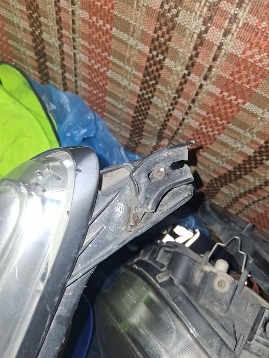Фарове фар peugeot 207 пежо 207