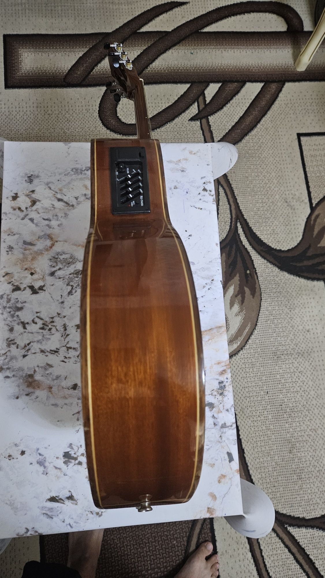 Gitara arginal ISPANIYA ALGAMRA nomi  35 yildan oshgan