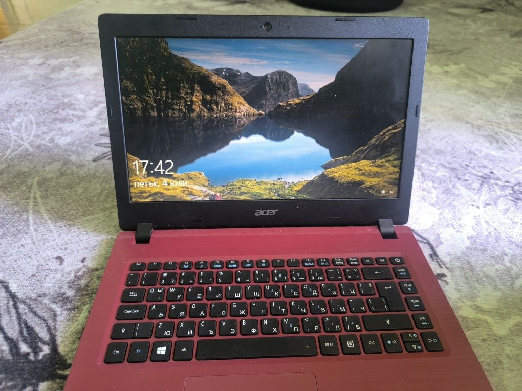 Лаптоп Acer 350лв