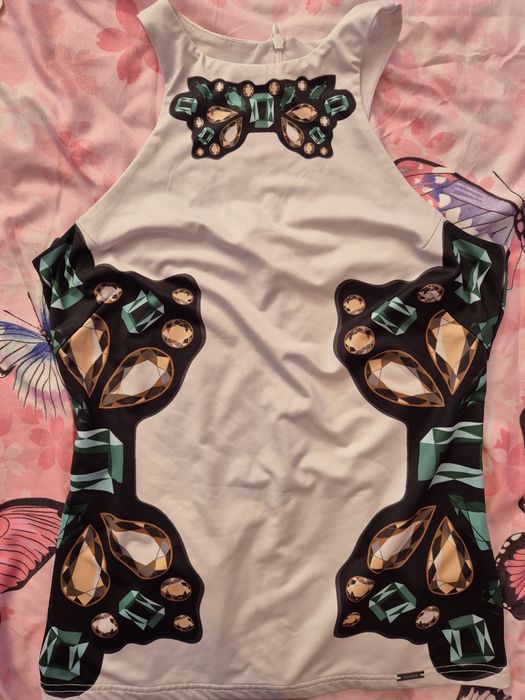 Продавам топ Алеса