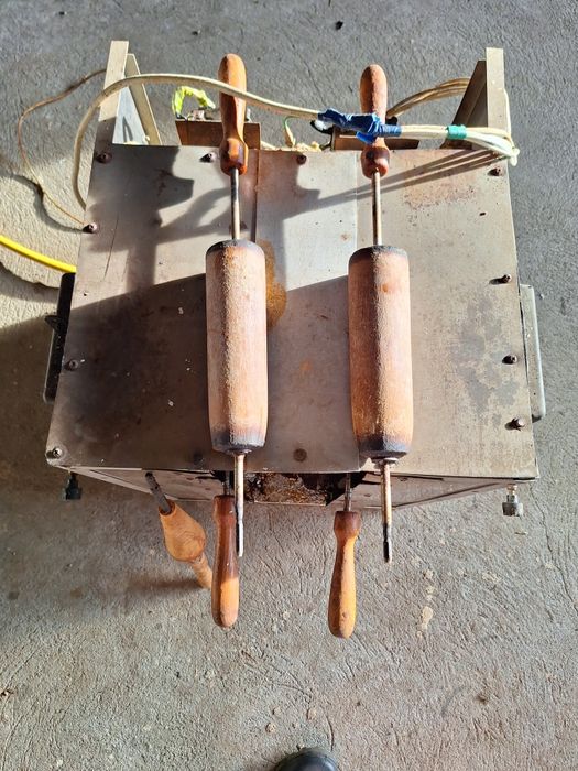 Aparat pentru cozonac kurtos