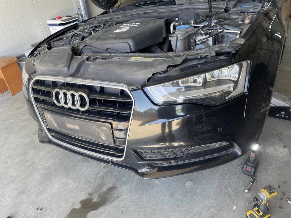 Far stanga / dreapta halogen Audi A5 facelift 2012+ / complet