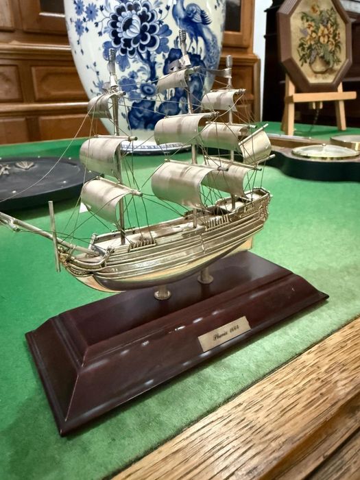 Corabie din argint – model decorativ elegant „Phenix 1664”