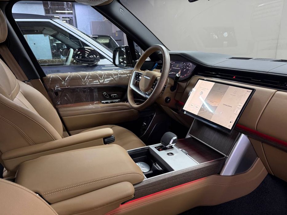 Land Rover RANGE ROVER 4.4 P530 Long