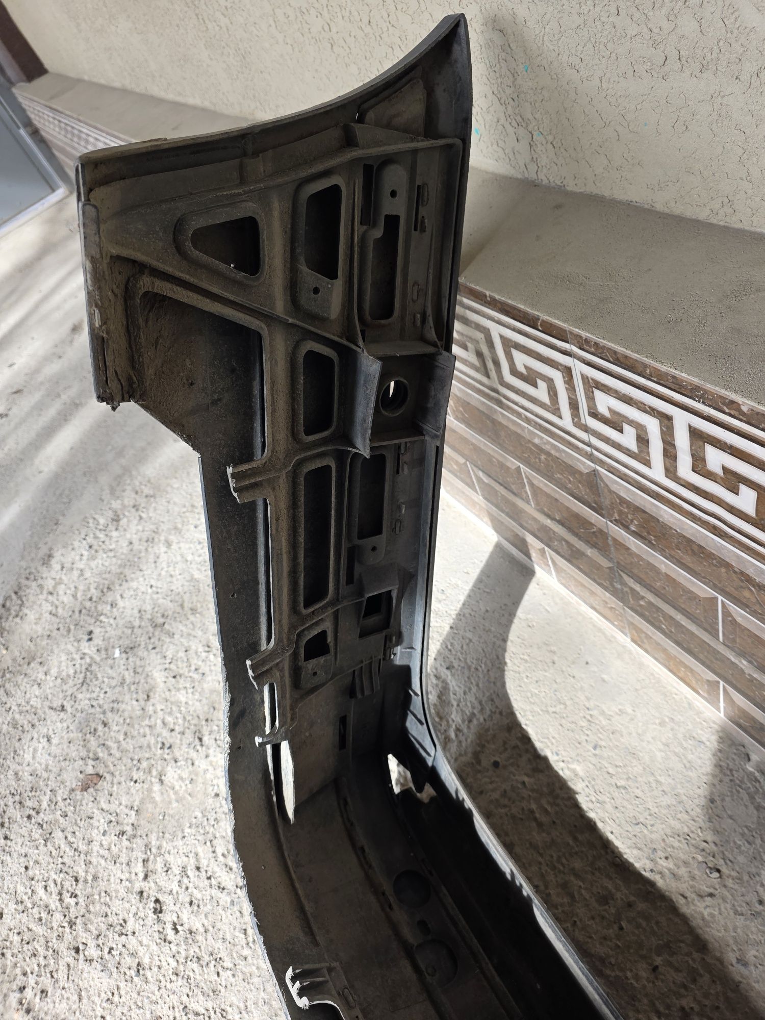 BMW E34 Bamper Orqa Qismi